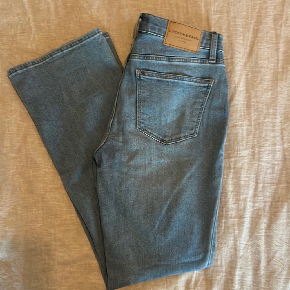 NWOT's Lucky Brand Boot Cut  Jeans Sz 8